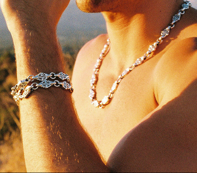 MEDIUM SILVER AZTECA BRACELET